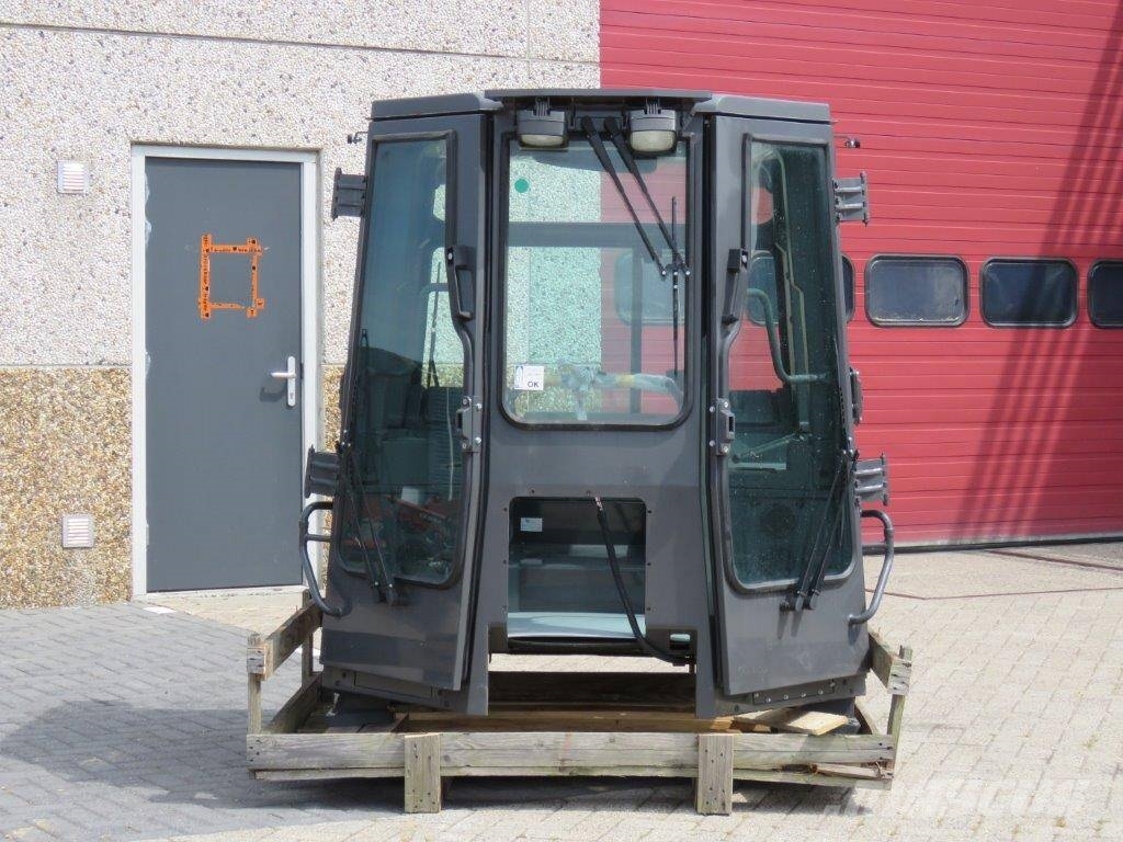 CNH Kabine - CNH CE - 87317280 Kabina i wnętrze