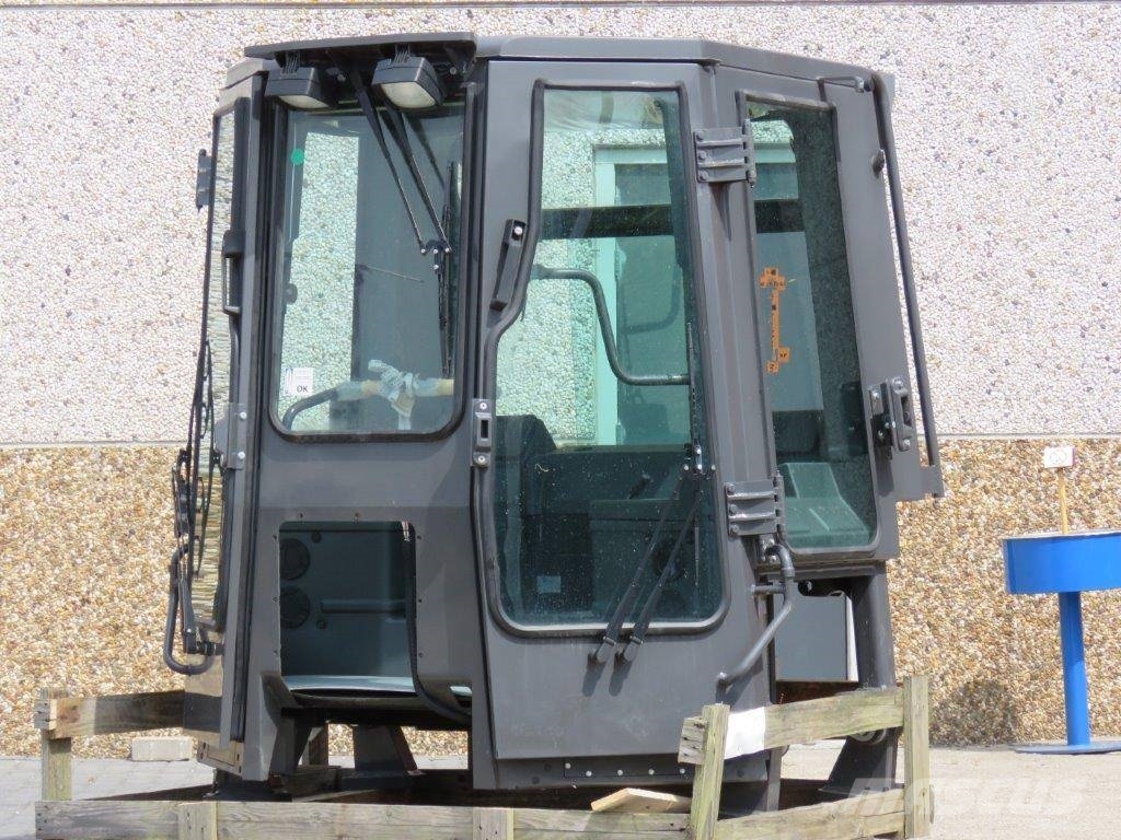 CNH Kabine - CNH CE - 87317280 Kabina i wnętrze
