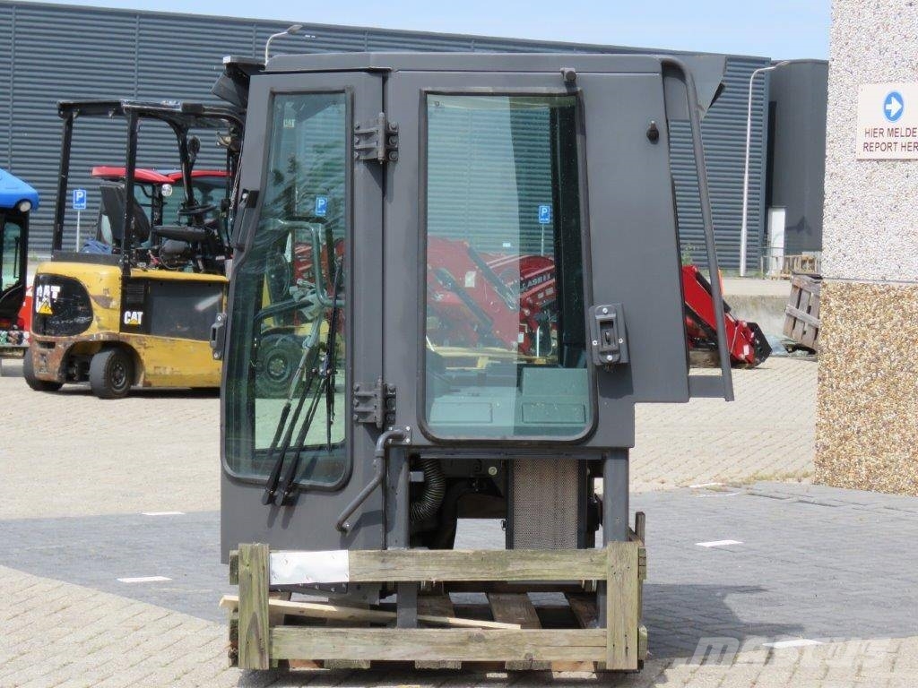 CNH Kabine - CNH CE - 87317280 Kabina i wnętrze