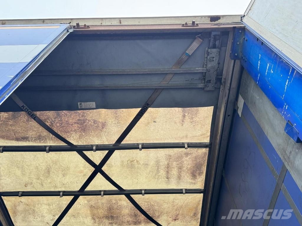 Kögel S24-1 3 AXLE SAF + SLIDING ROOF Tents puspiekabes