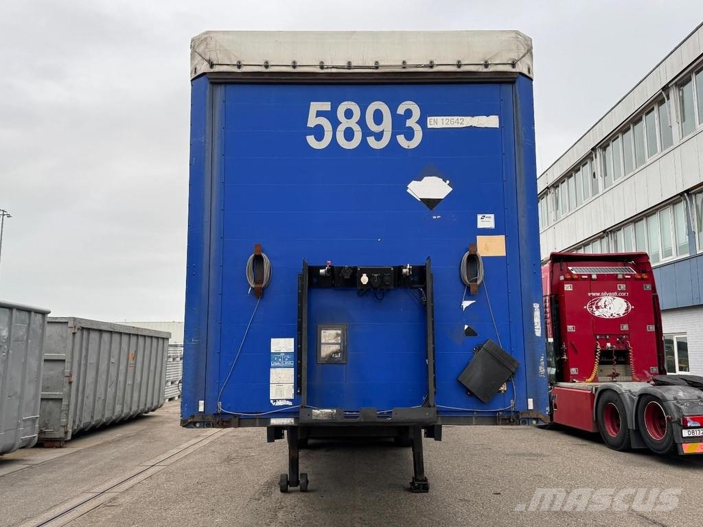 Kögel S24-1 3 AXLE SAF + SLIDING ROOF Tents puspiekabes