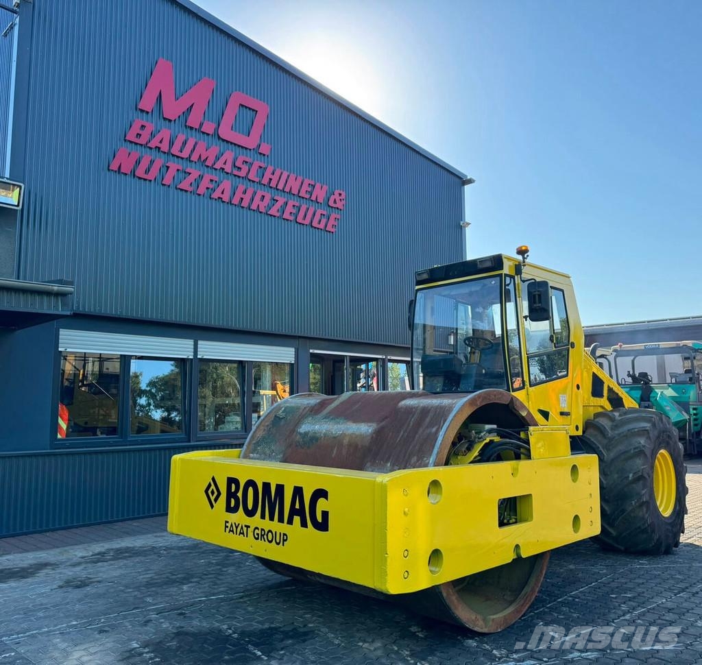 Bomag BW 225 D-3 Enkelt tromle