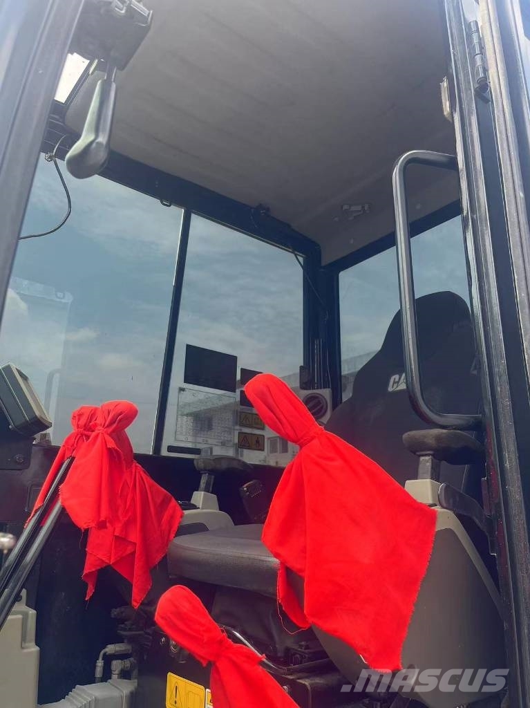 CAT 306 Escavadeiras de esteiras