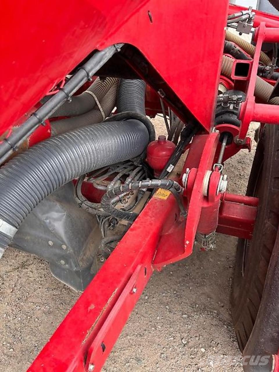 Horsch Maestro 12.50CC Tarkkuuskylvökoneet