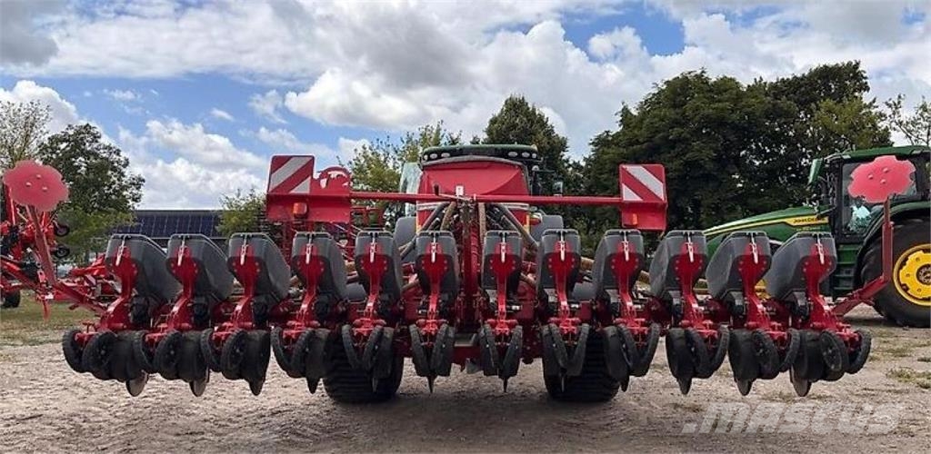 Horsch Maestro 12.50CC Tarkkuuskylvökoneet