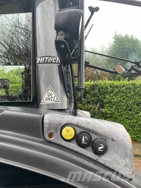 Valtra N123 HiTech-5 트랙터
