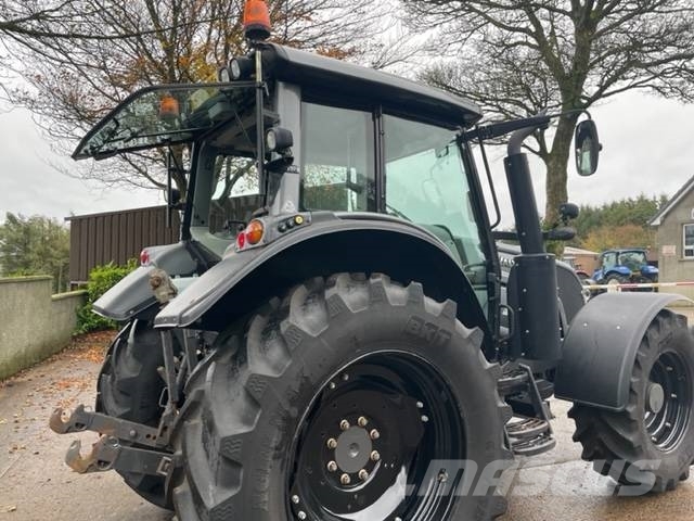 Valtra N123 HiTech-5 트랙터
