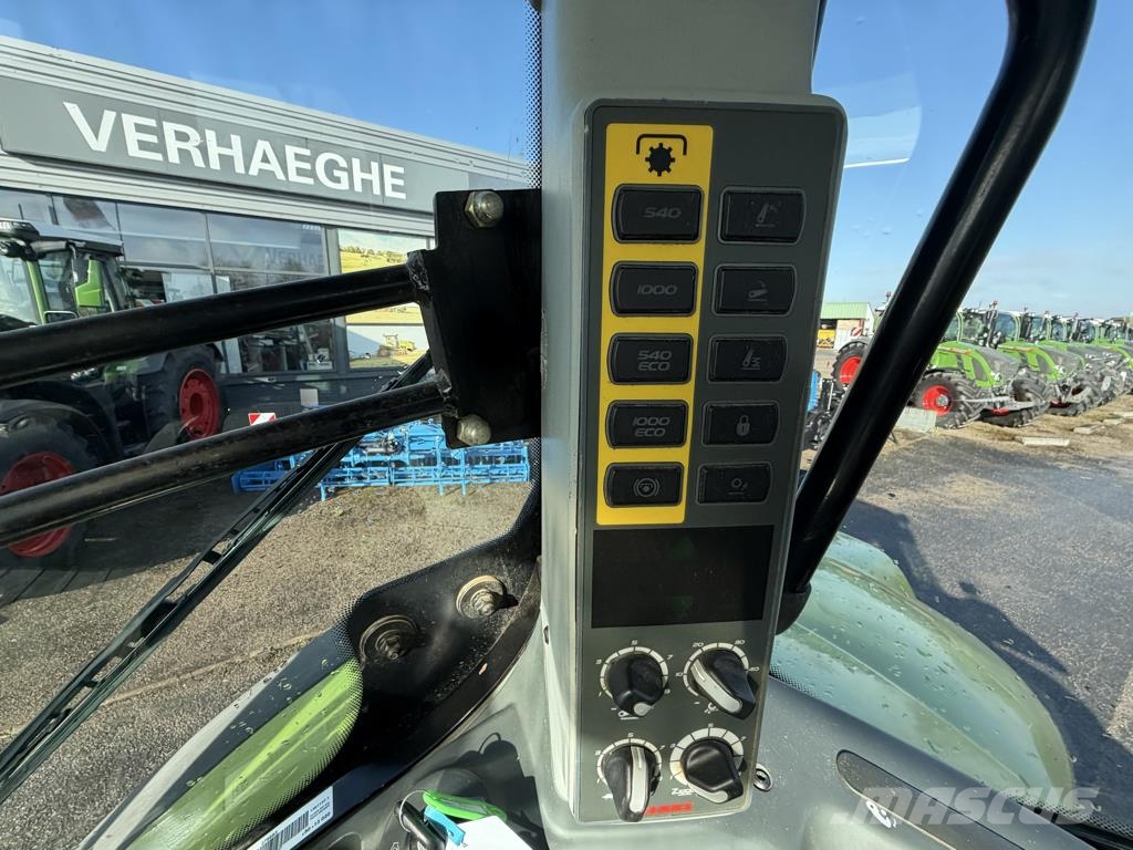 CLAAS AXION 830 CEBIS Traktori