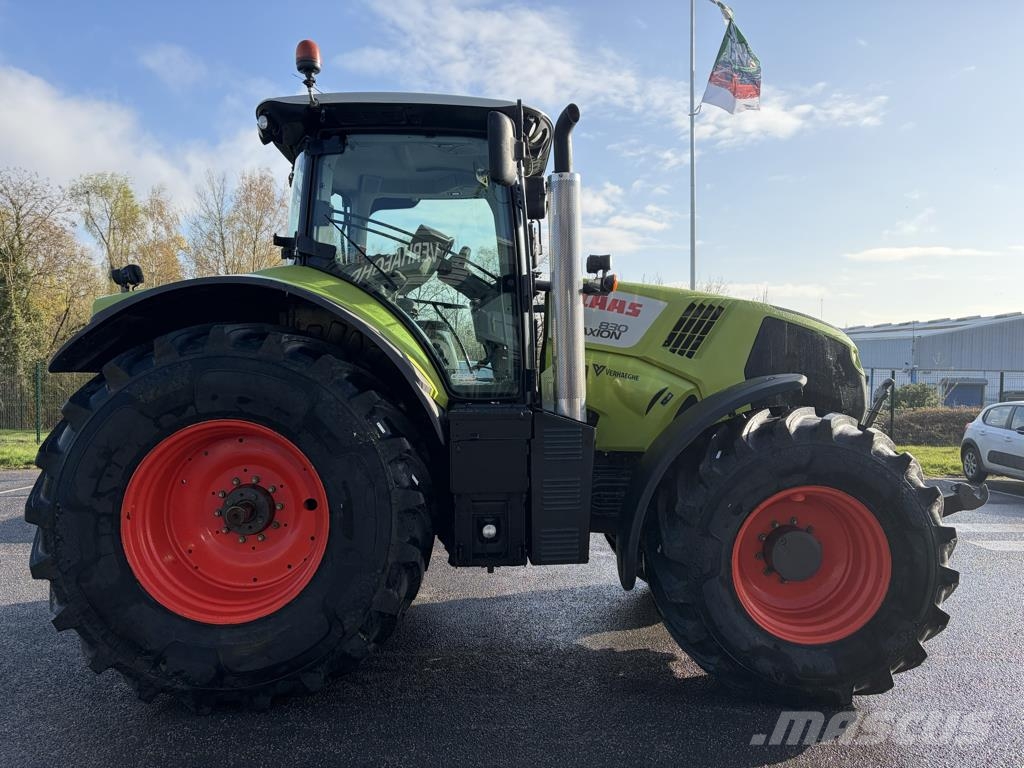 CLAAS AXION 830 CEBIS Traktori