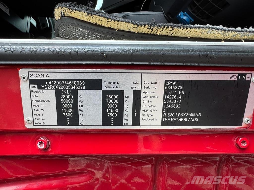 Scania R520 V8 6X2 EURO 6 Retarder + Frigoblock + Hanger Camiões caixa temperatura controlada