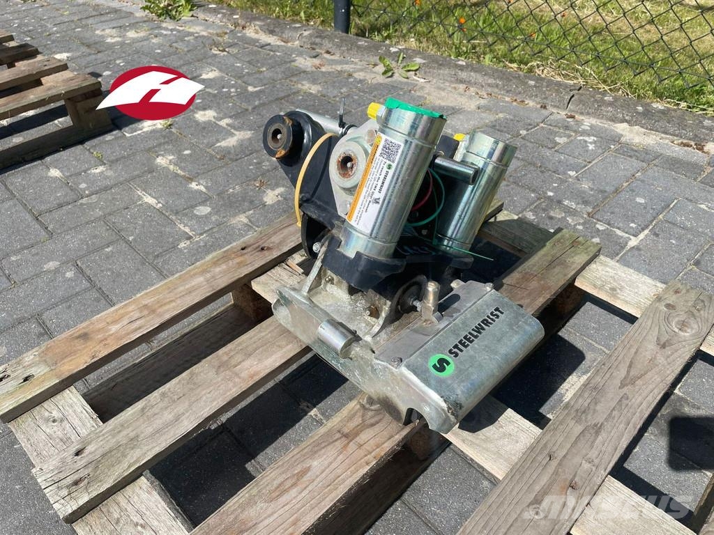 Steelwrist TMX S30 -180HA | TILT QUICKCOUPLER | TILTING COUPL Rotators