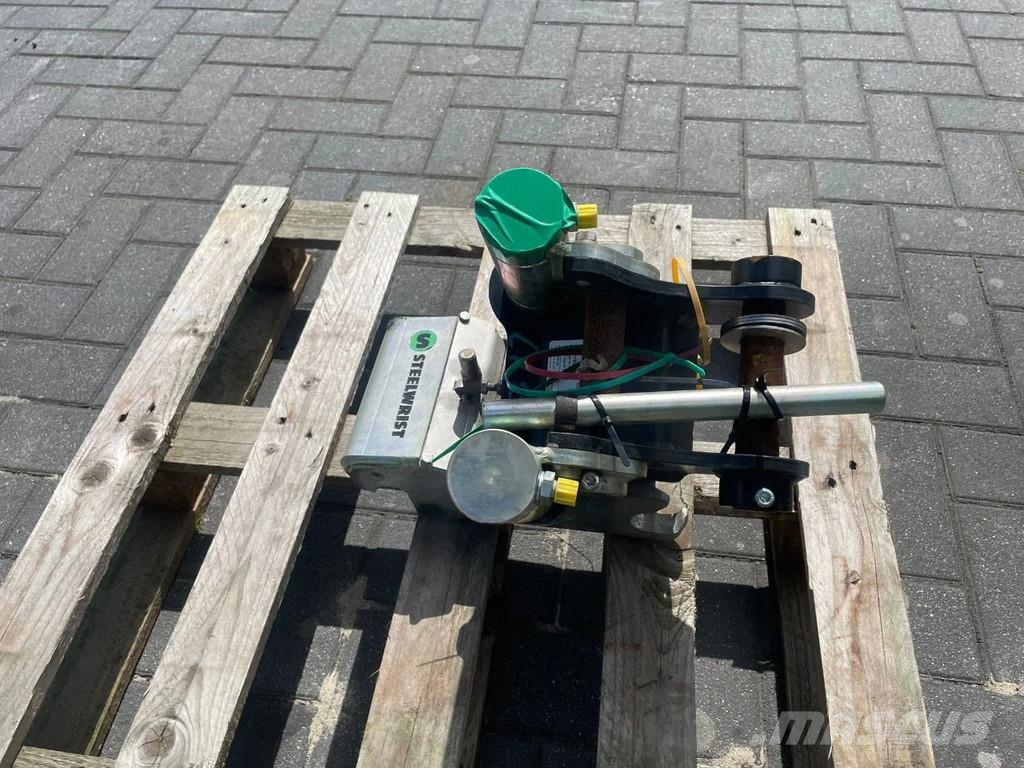 Steelwrist TMX S30 -180HA | TILT QUICKCOUPLER | TILTING COUPL Rotators