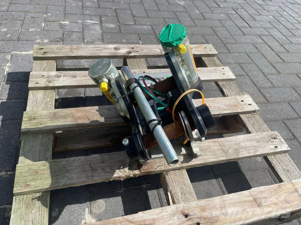Steelwrist TMX S30 -180HA | TILT QUICKCOUPLER | TILTING COUPL Rotators