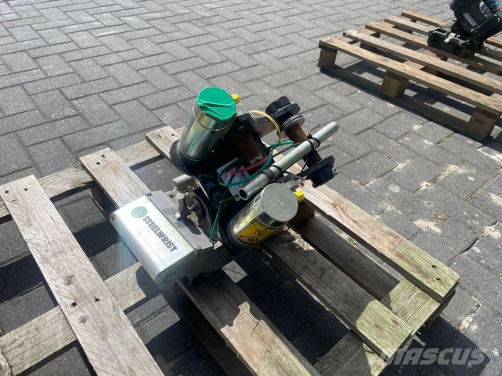 Steelwrist TMX S30 -180HA | TILT QUICKCOUPLER | TILTING COUPL Rotators