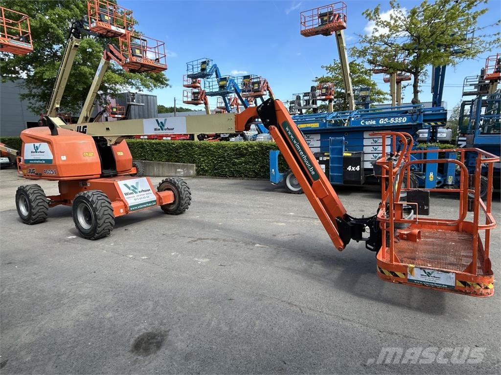 JLG 460SJ (4568) Nacelles télescopiques