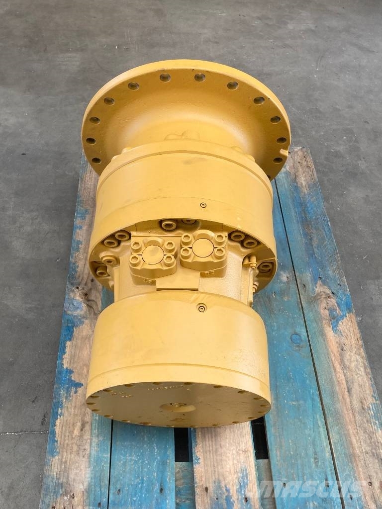 Poclain MS83 Hydraulics