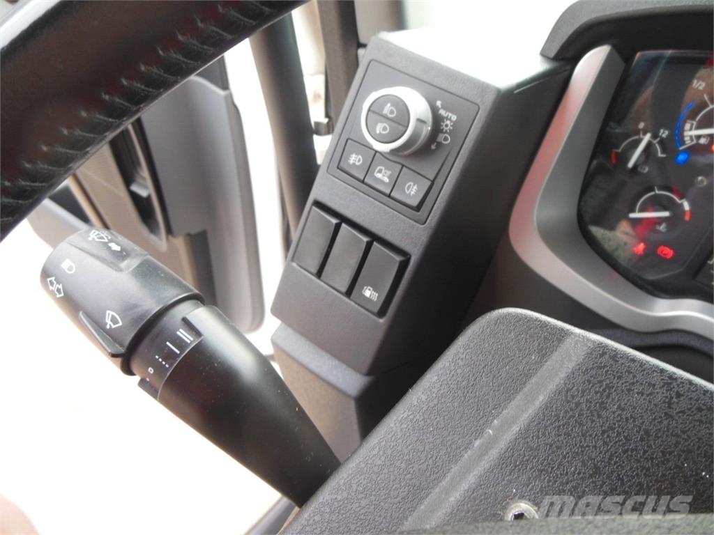 Renault T520 COMFORT, LOWDECK, TOP STAND وحدات الجر