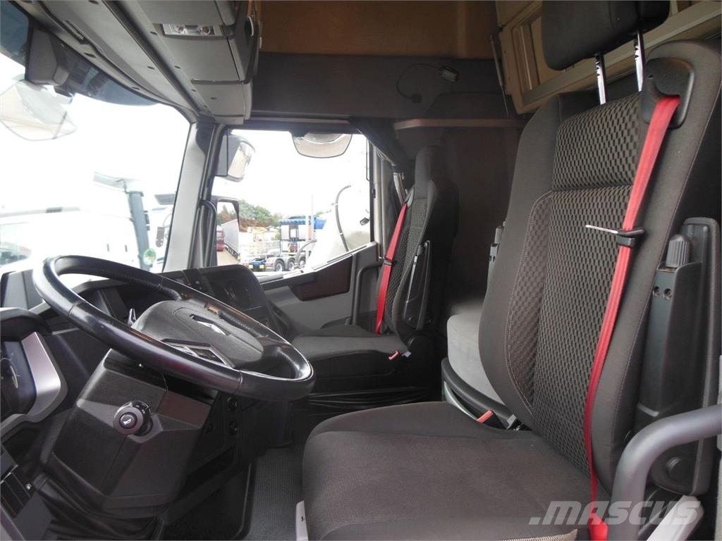 Renault T520 COMFORT, LOWDECK, TOP STAND وحدات الجر
