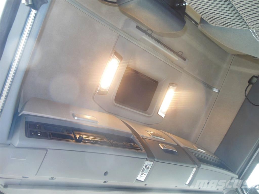 Renault T520 COMFORT, LOWDECK, TOP STAND وحدات الجر