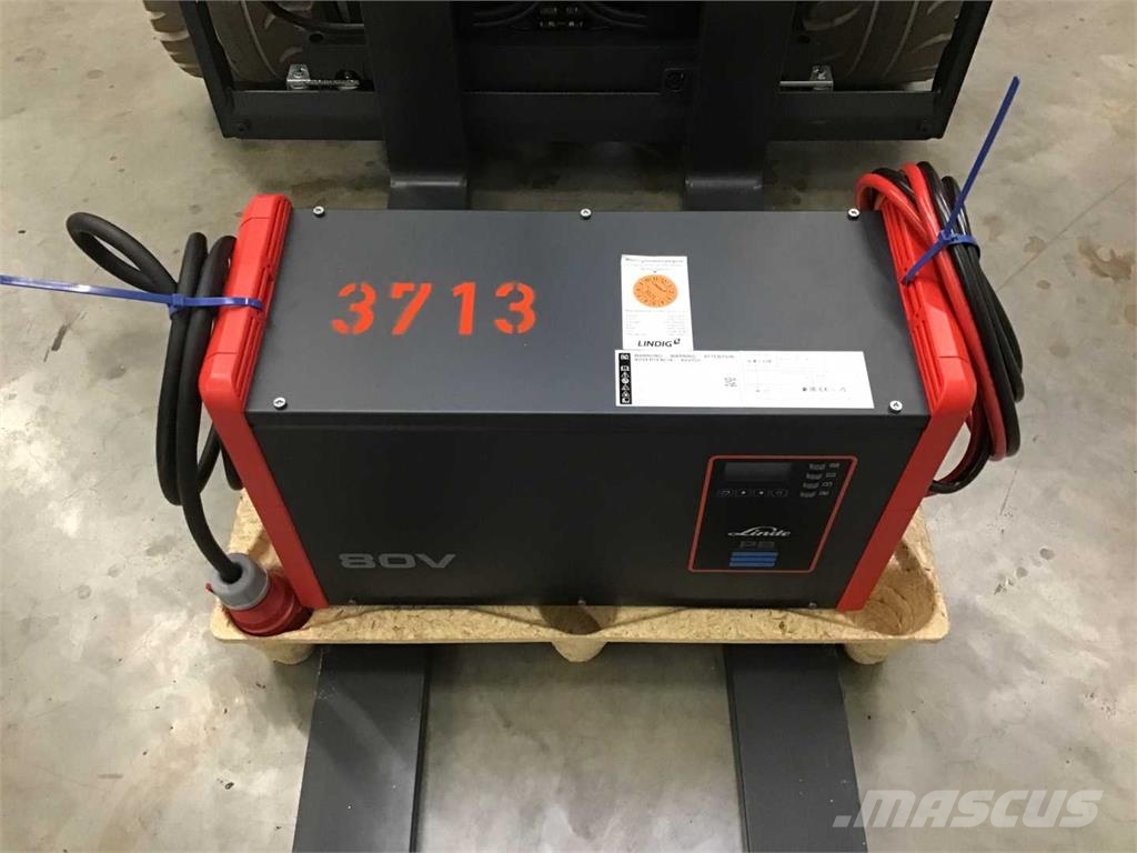 Linde E35L 电动叉车