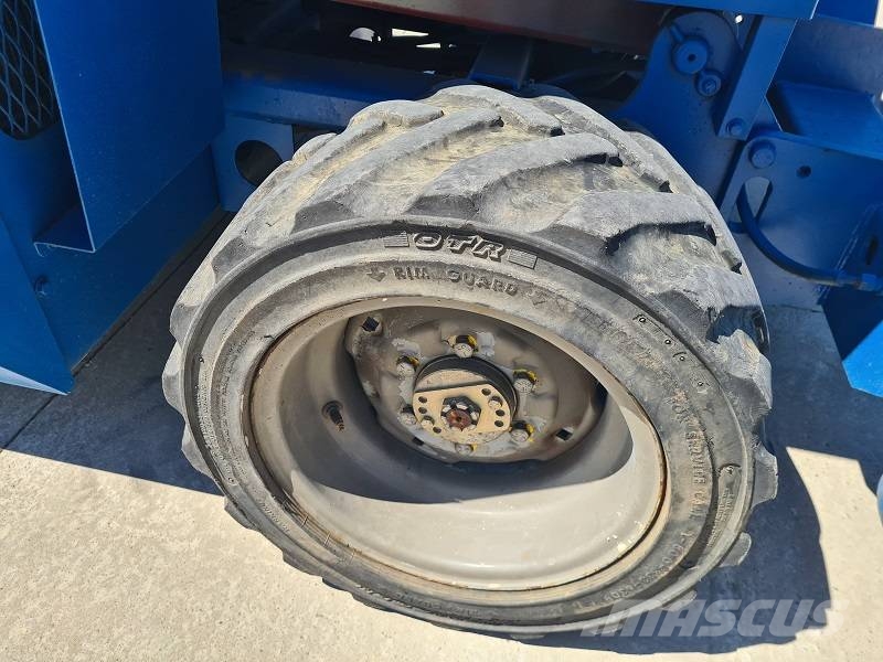 Genie GS 2668 RT 가위형 리프트