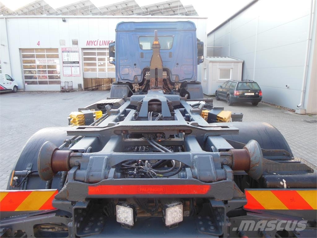 Mercedes-Benz Mercedes Benz Arocs 1832, 4x4, Hákový nosič kontej Camiões Ampliroll