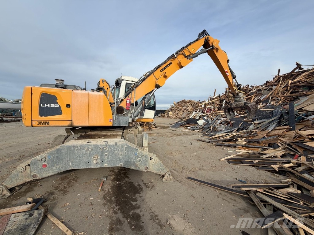 Liebherr LH 22 M Bageri za manipuliranje materijalom / otpadom
