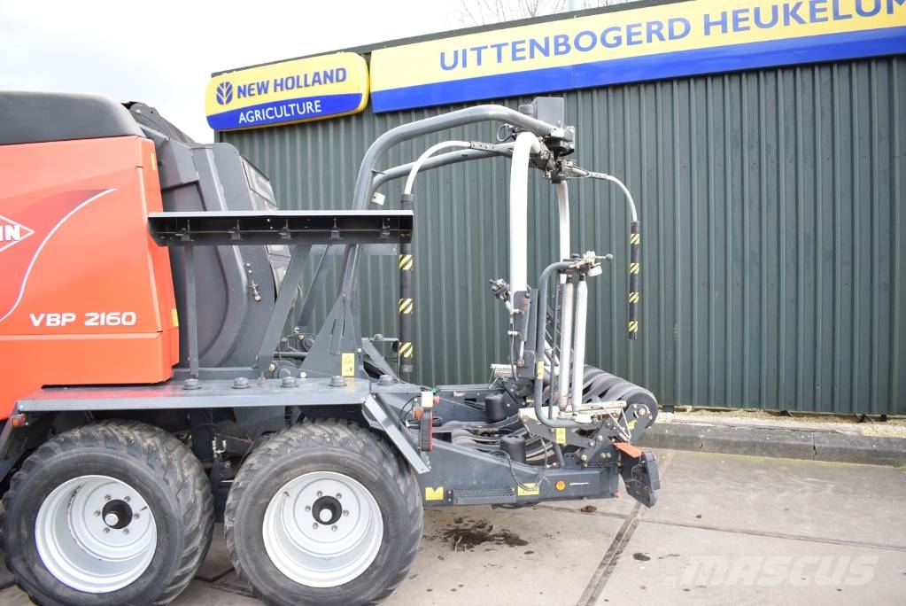 Kuhn VBP 2160 Round balers
