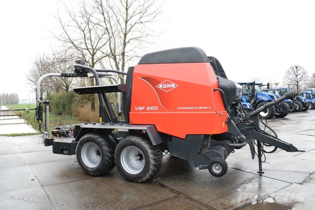 Kuhn VBP 2160 Round balers