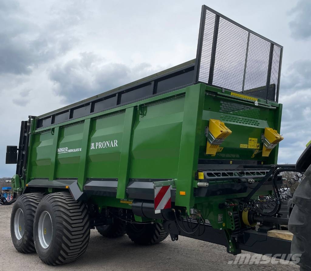 Pronar N 262/1 Fastgödselspridare 14 ton Mestverspreider