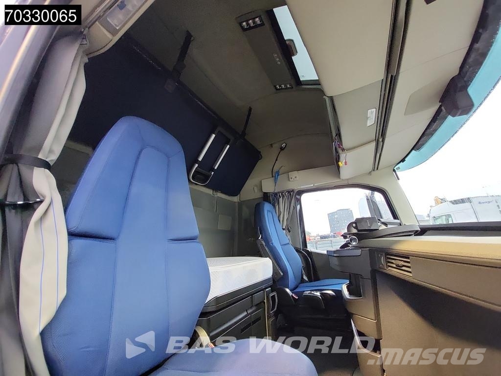 Volvo FH 500 6X2 BDF Full Air Lift-Axle Automatic VEB+ E Camiones desmontables