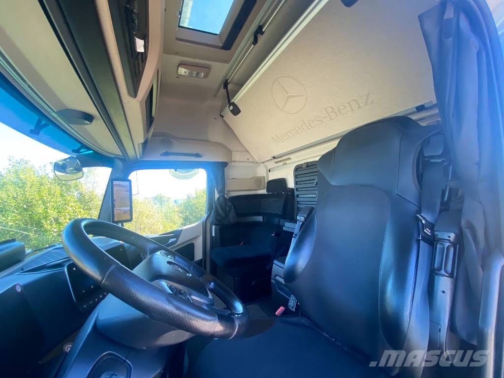 Mercedes-Benz Actros 2553 Sadulveokid