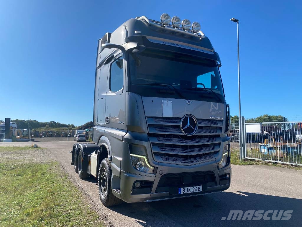 Mercedes-Benz Actros 2553 Sadulveokid