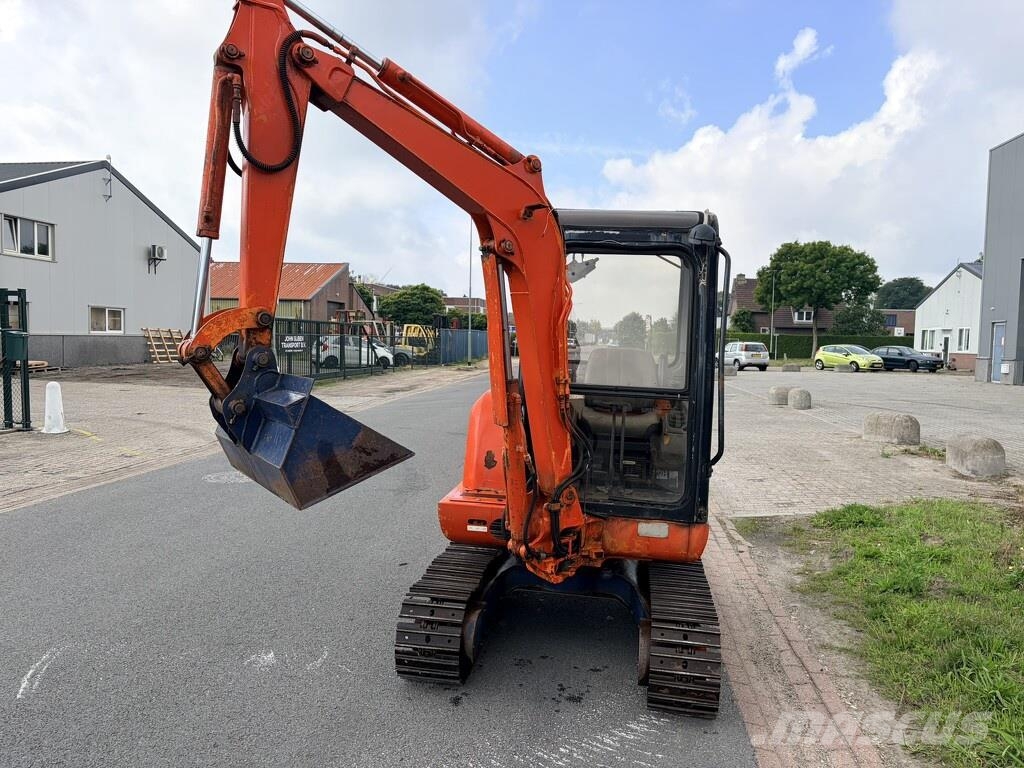Hitachi ex 22 Minikaivukoneet < 7t