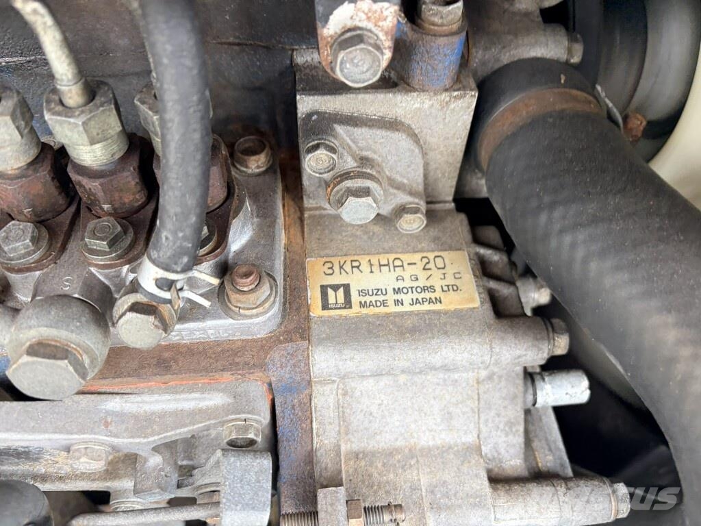 Hitachi ex 22 Minikaivukoneet < 7t