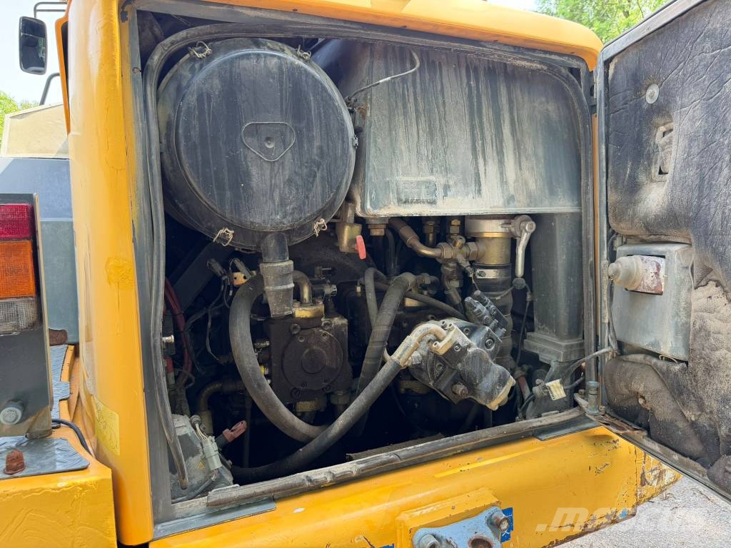 Liebherr L 544 Колесни товарачи