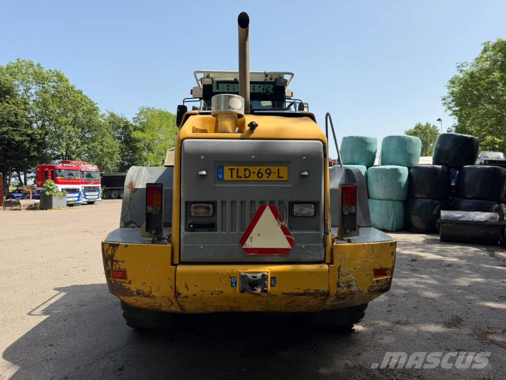 Liebherr L 544 Колесни товарачи