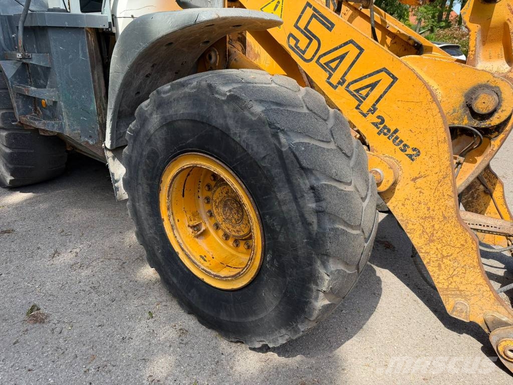 Liebherr L 544 Колесни товарачи