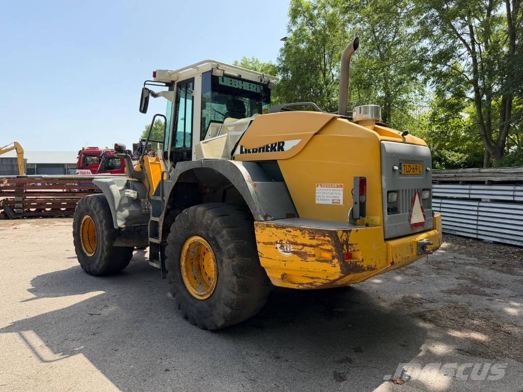 Liebherr L 544 Колесни товарачи