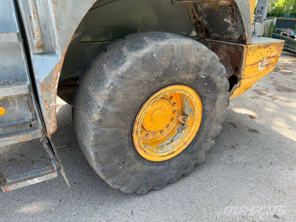 Liebherr L 544 Колесни товарачи