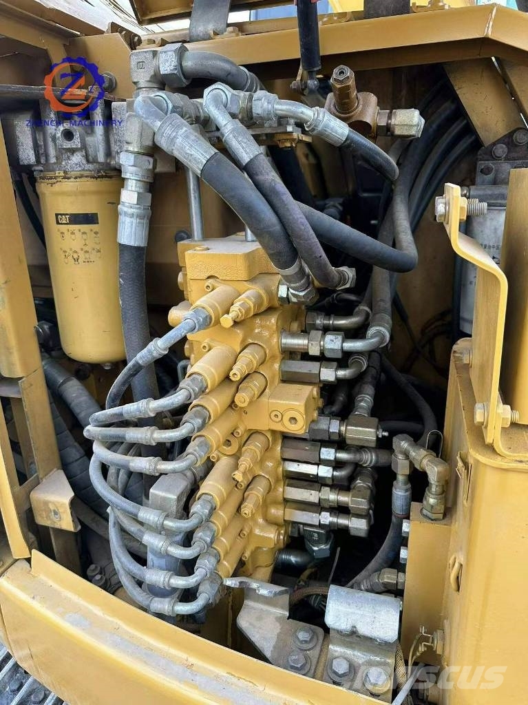 CAT 308 D Midi ekskavatörler 7 - 12 t