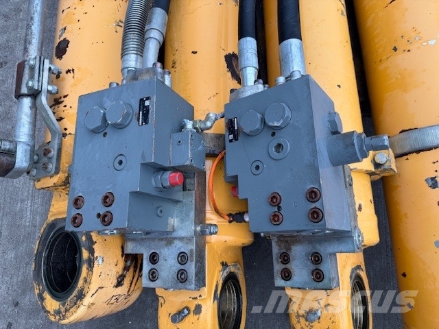 Liebherr R 964 CHD USED HYDRAULIC CYLINDER COMPLET Hidráulica