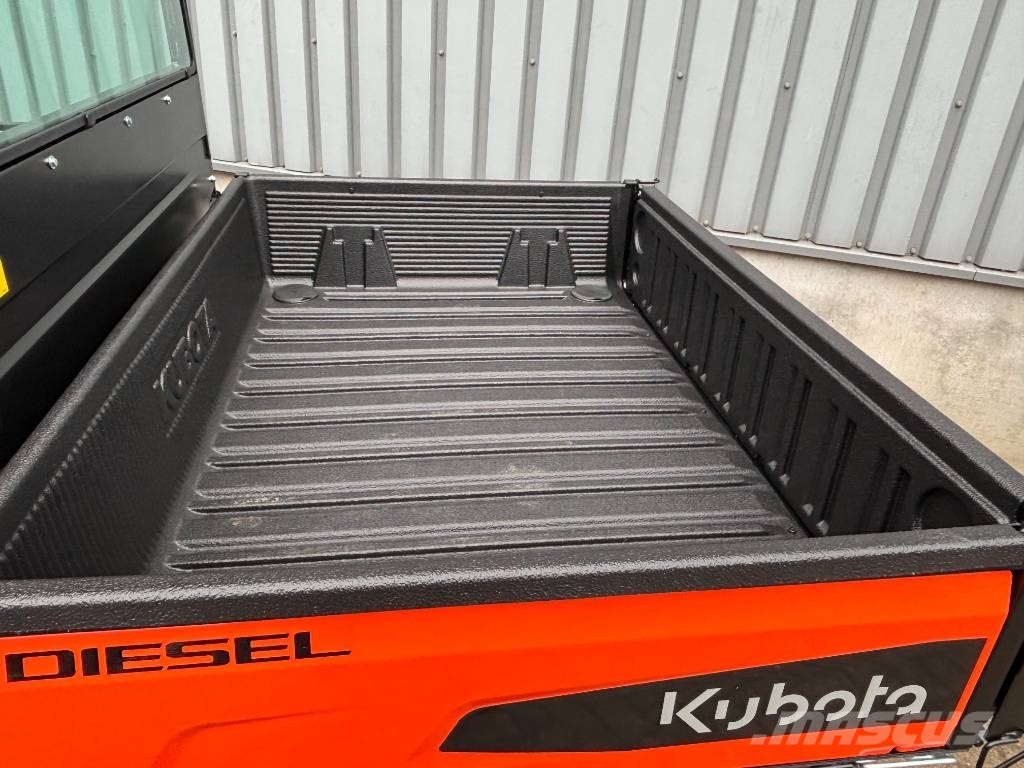 Kubota RTV-X1100 UTV