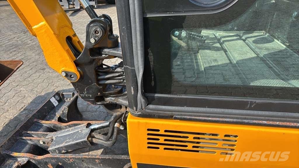 JCB 19C-1 Miniescavadeiras < 7t (Mini escavadeiras)