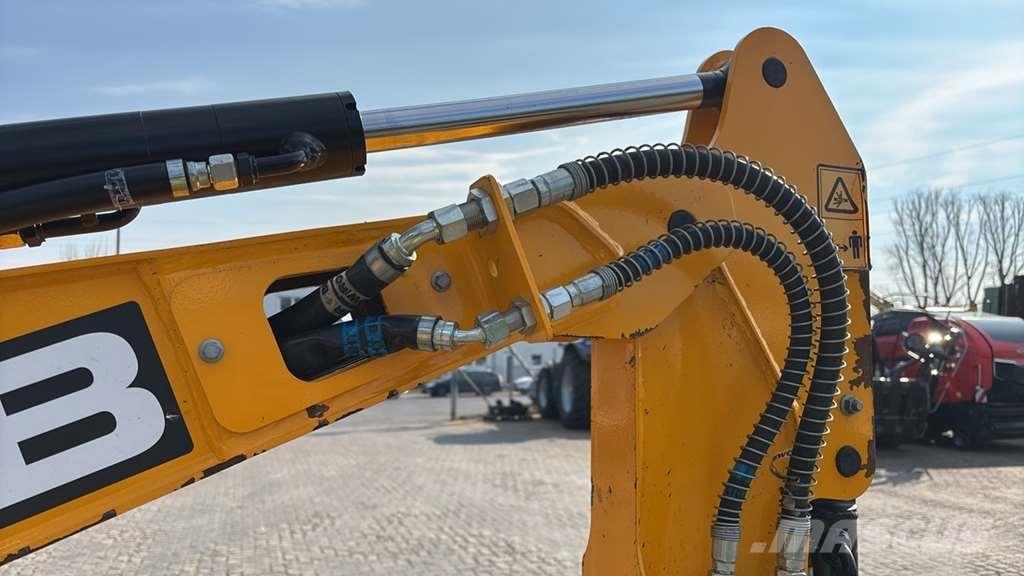 JCB 19C-1 Miniescavadeiras < 7t (Mini escavadeiras)