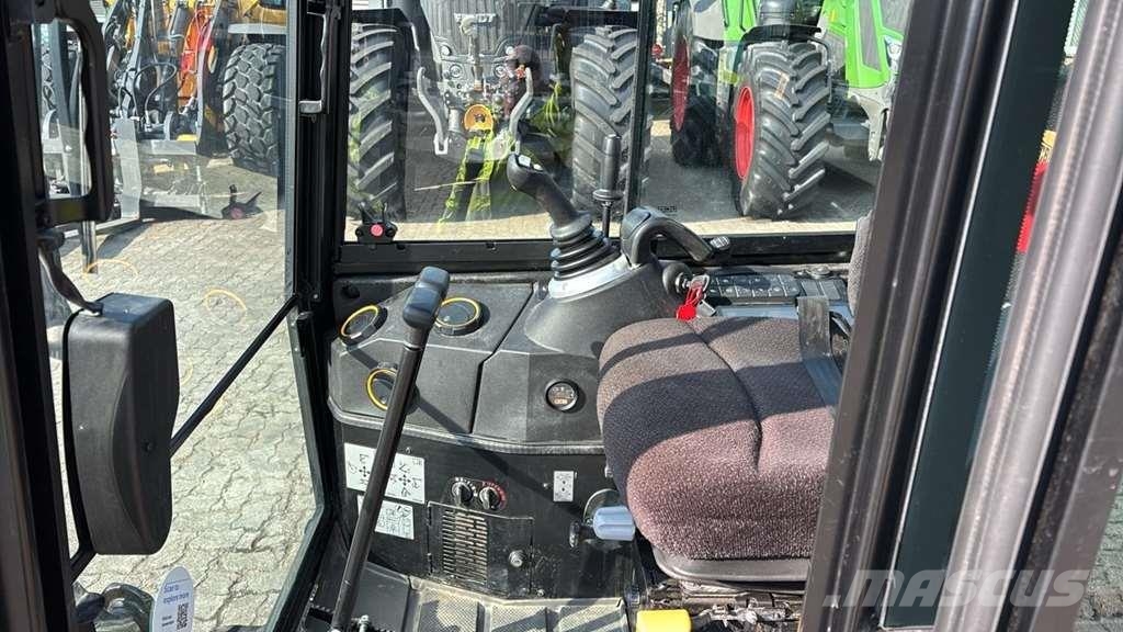 JCB 19C-1 Miniescavadeiras < 7t (Mini escavadeiras)