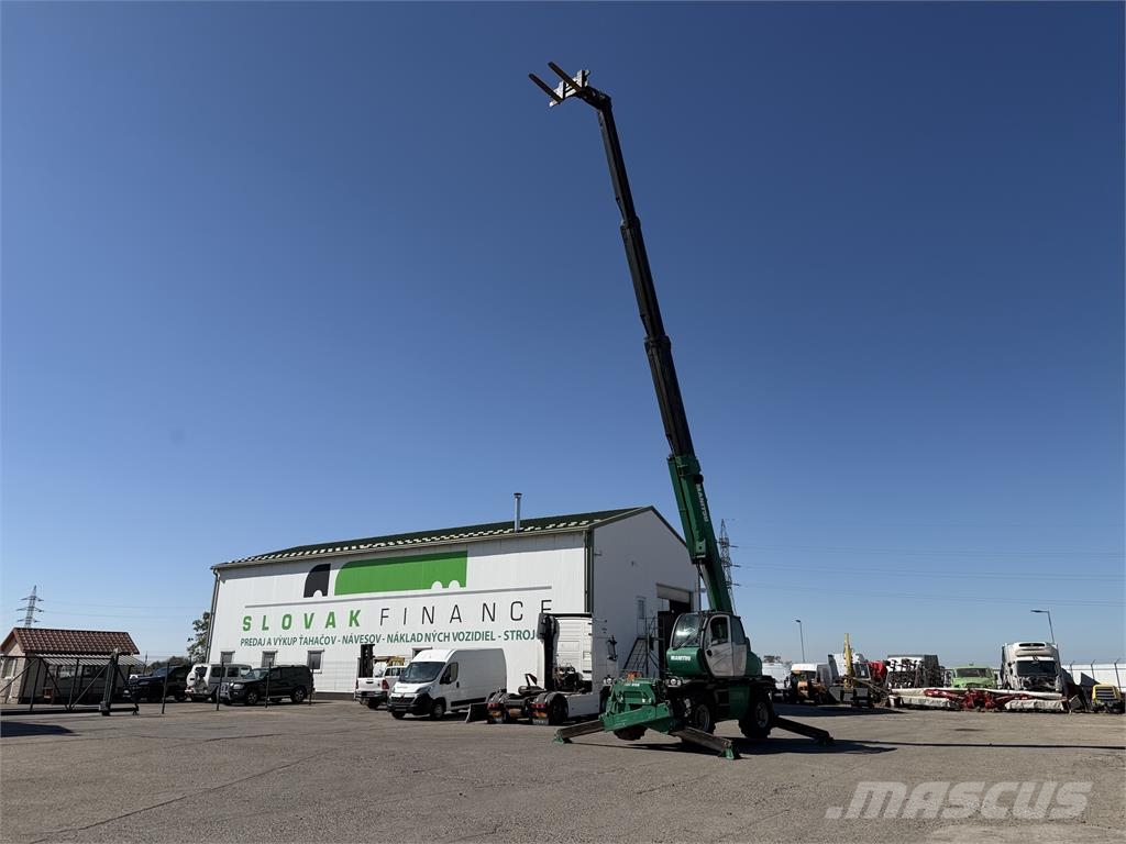 Manitou Iný model VIN 011 رافعة تلسكوبية