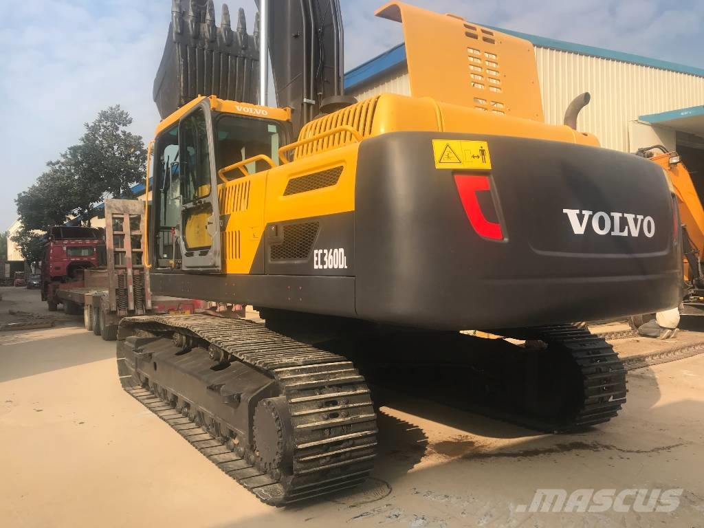 Volvo EC 360 B LC Paletli ekskavatörler