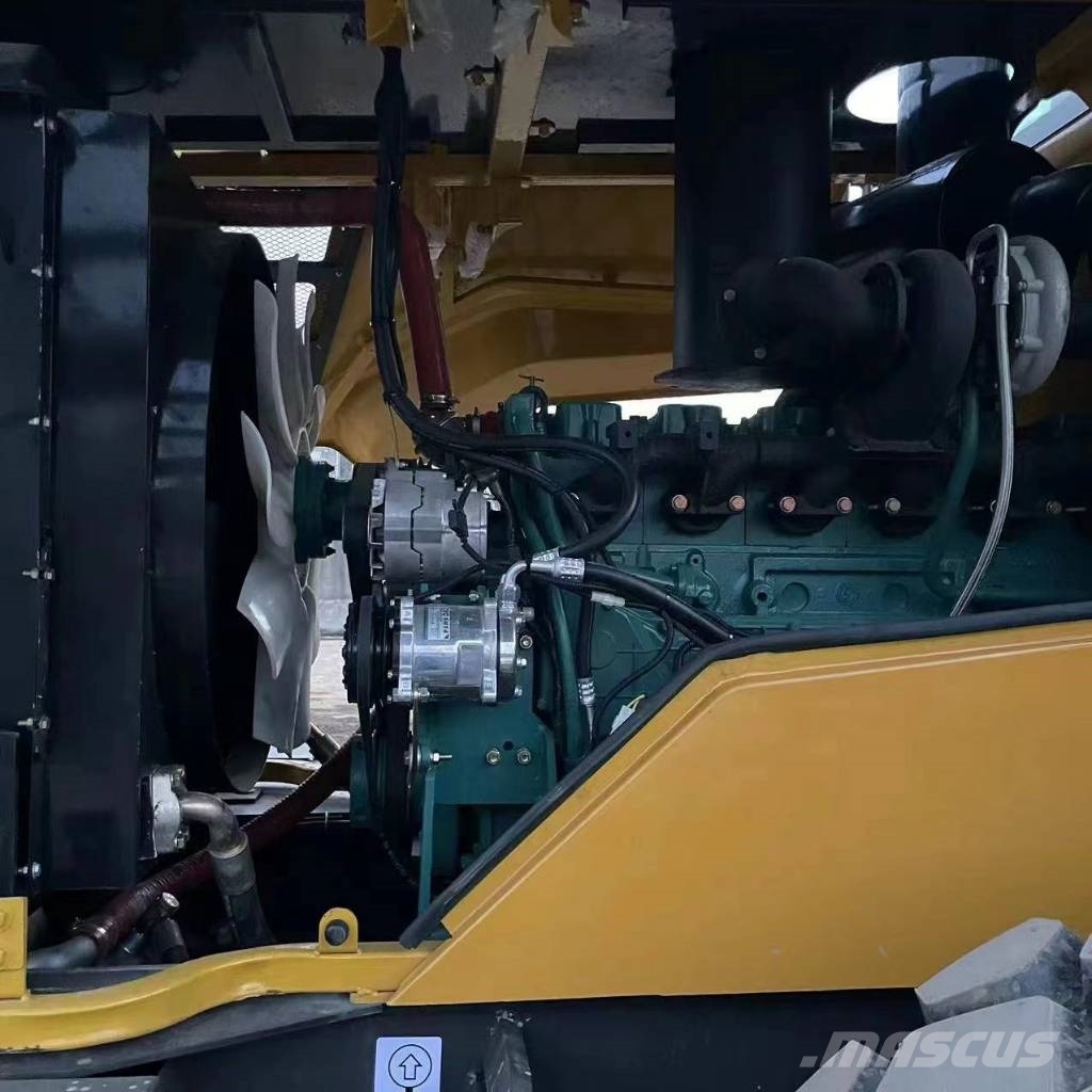 XCMG LW 500 KV Фронтальные погрузчики