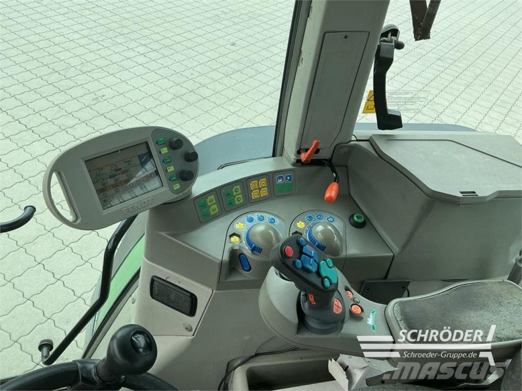 Fendt 712 VARIO الجرارات